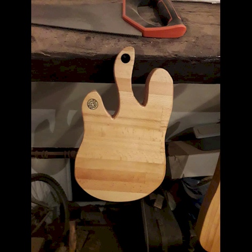 Curvature Two Cutting Board